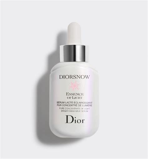 Dior Snow Essence Of Light ingredients (Explained) 